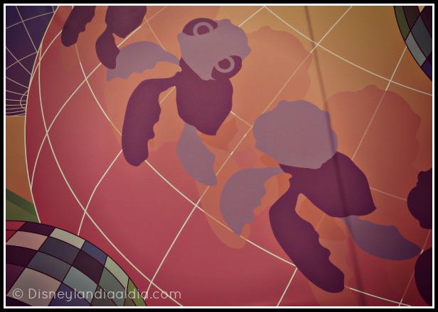 Glow Fest  en Disney California Adventure