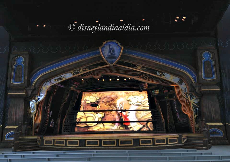 Mickey and the magical map en español