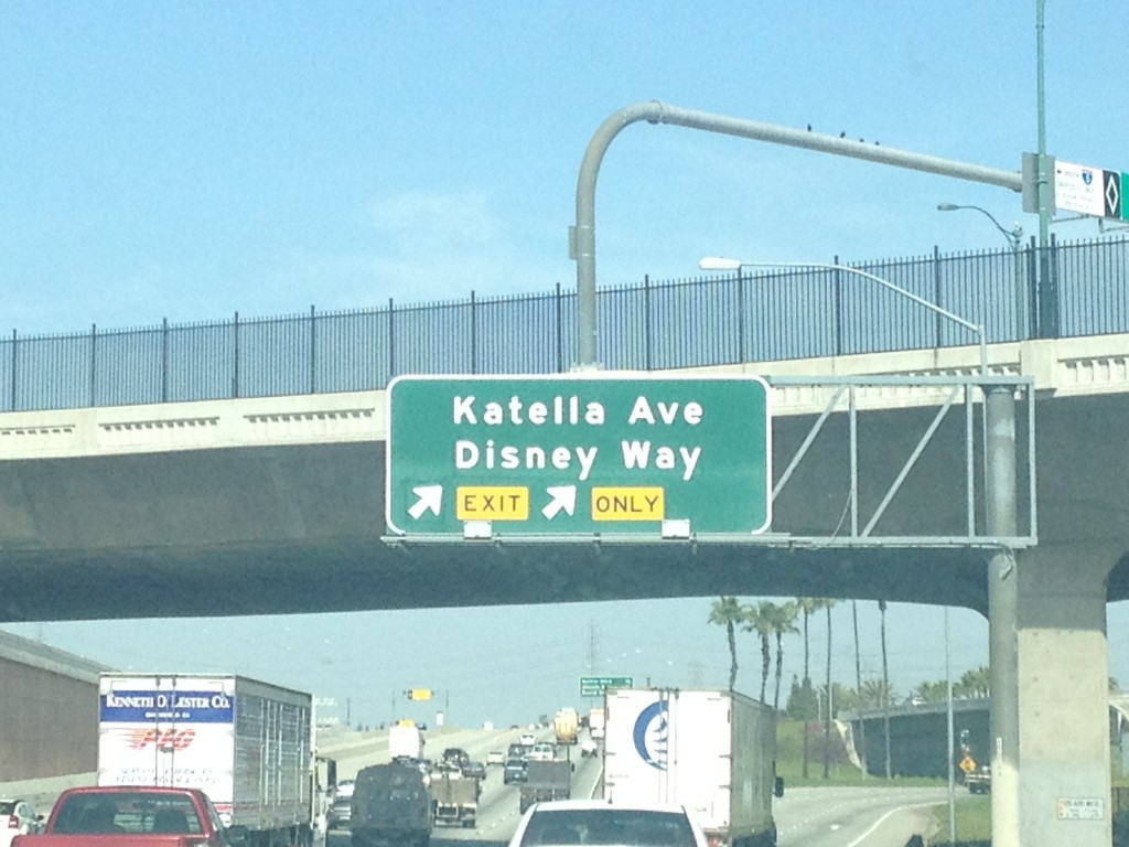 como llegar a Disneylandia 