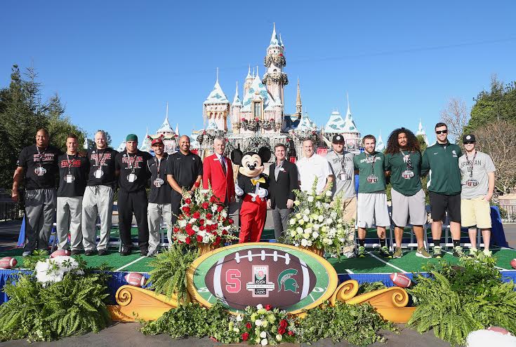 rose bowl teams visit Disneylandia