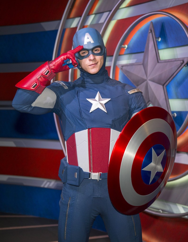 Captain America llega a Disneylandia - Disneylandiaaldia.com