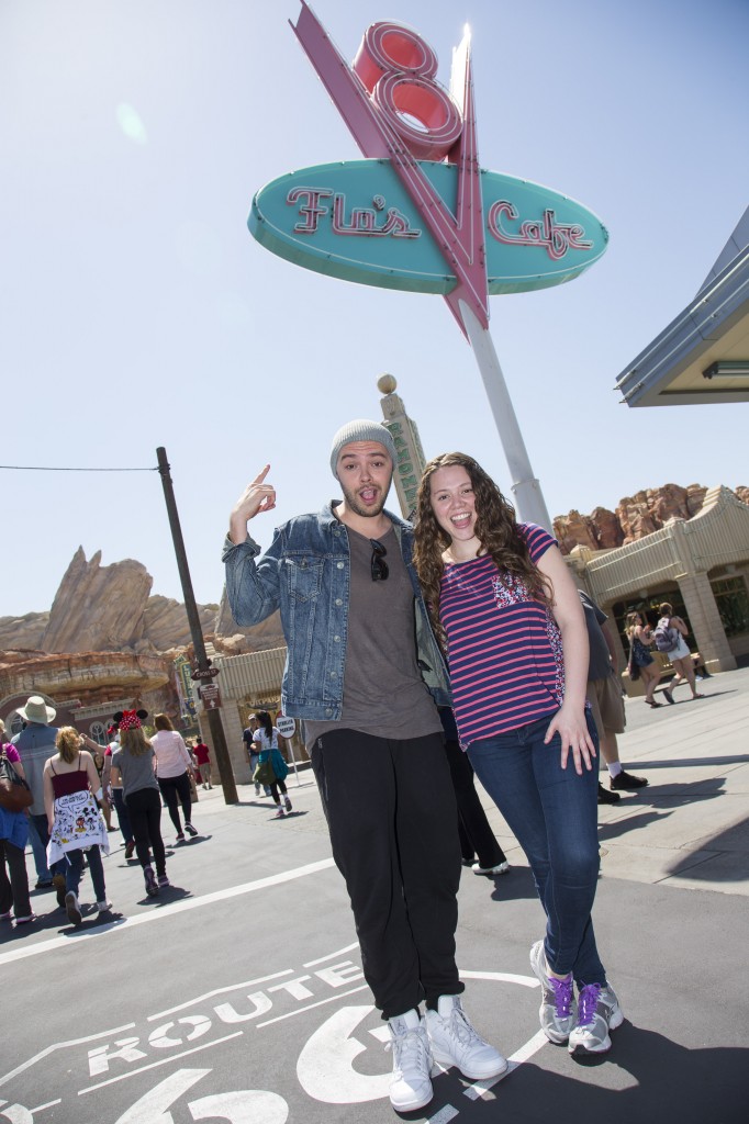 Jesse y Joy en Disneylandia - Disneylandiaaldia.com