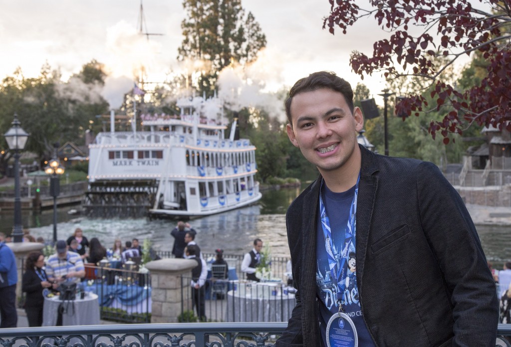 El Yaki en Disneylandia