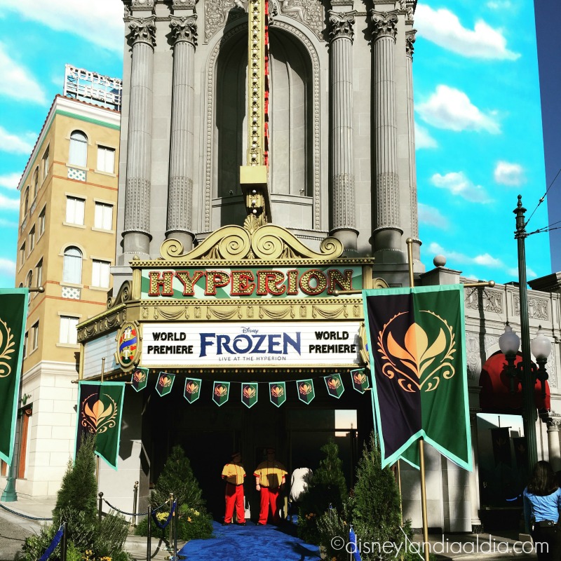 Estreno Mundial de Frozen Live at the Hyperion Theater en Disney California Adventure - disneylandiaaldia.com