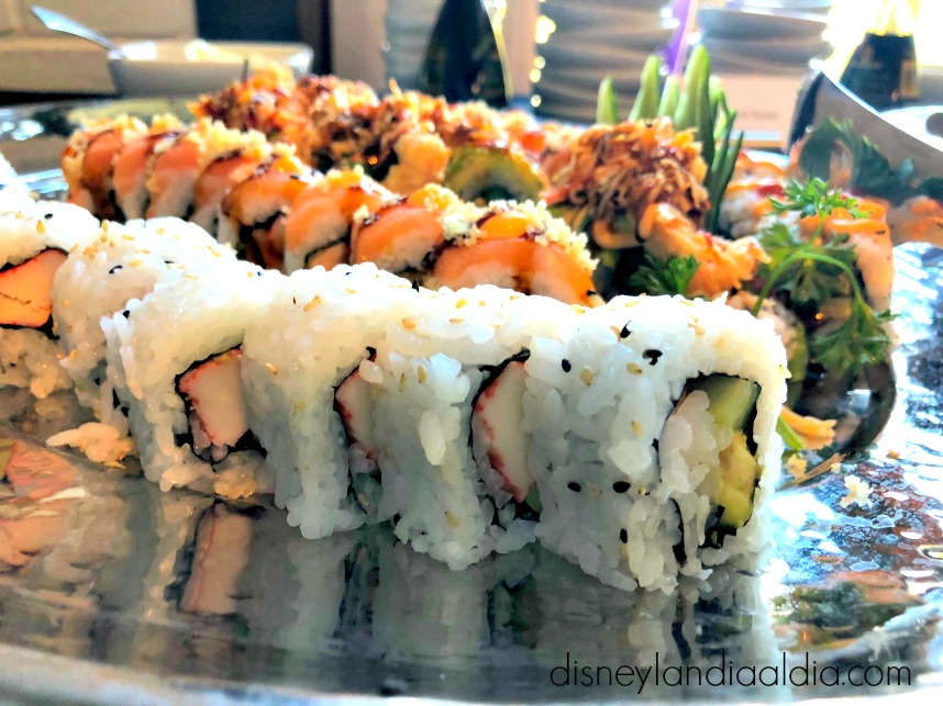 3 Razones para Visitar Splitsville Luxury Lanes en Downtown Disney